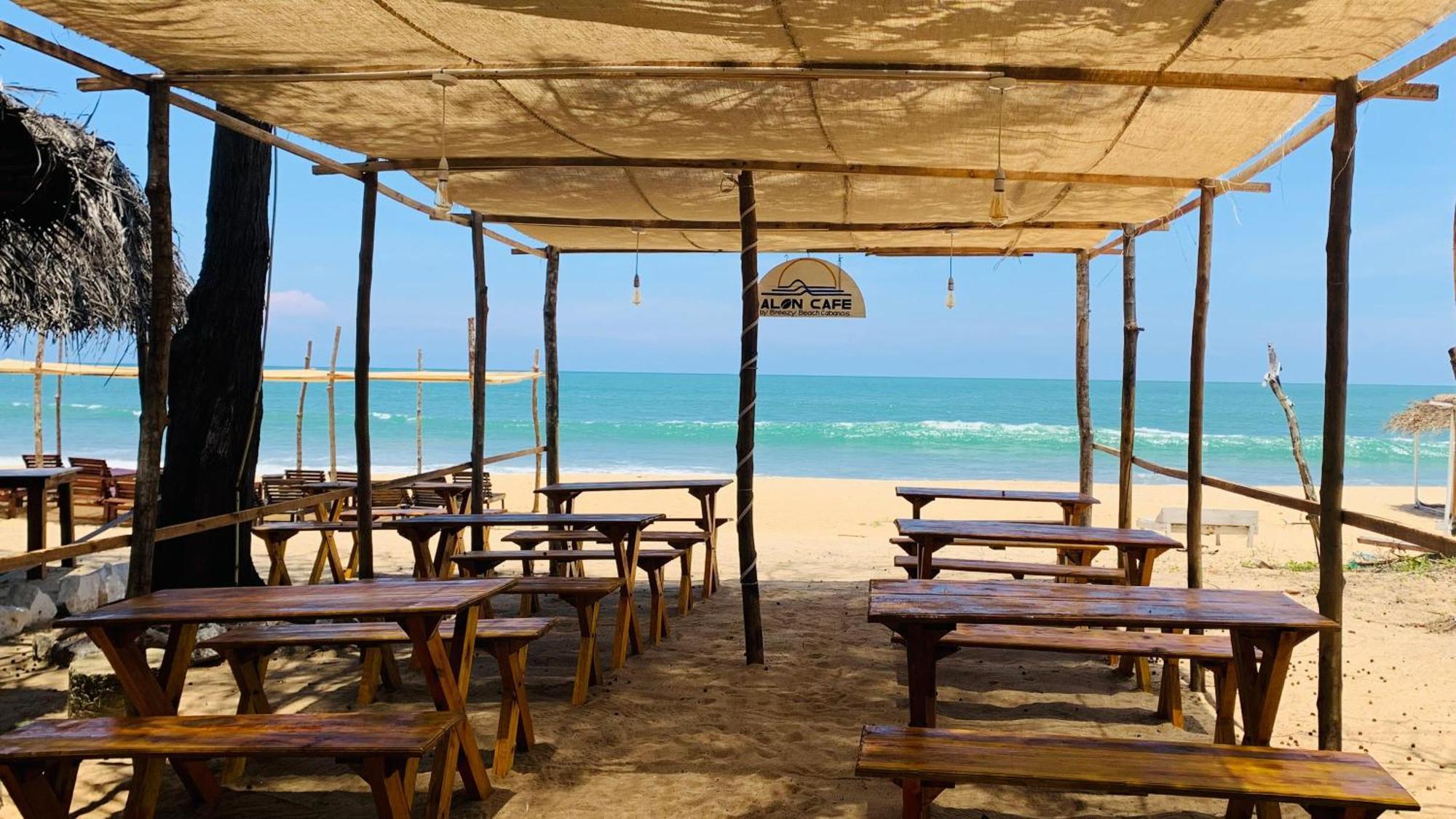 Breezy Beach Cabanas Arugam Bay Exterior photo