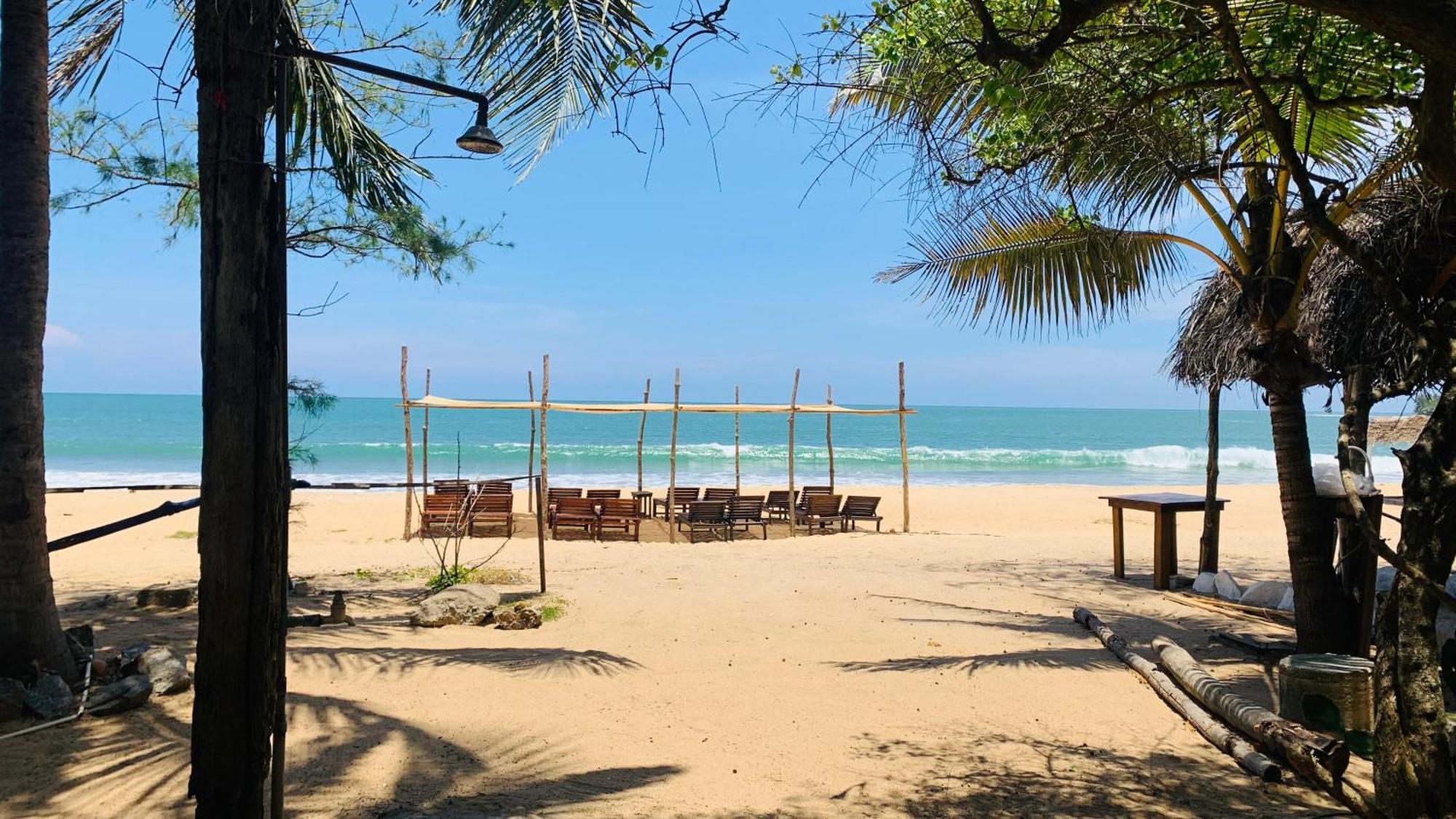 Breezy Beach Cabanas Arugam Bay Exterior photo